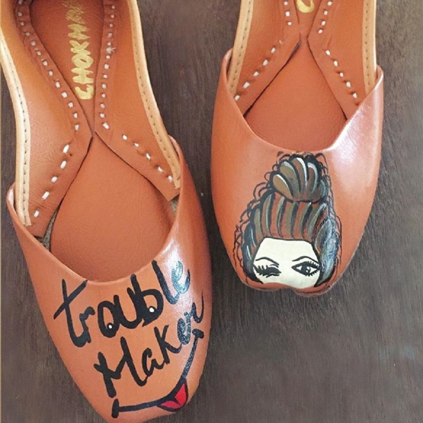Trouble Maker Juttis Tan