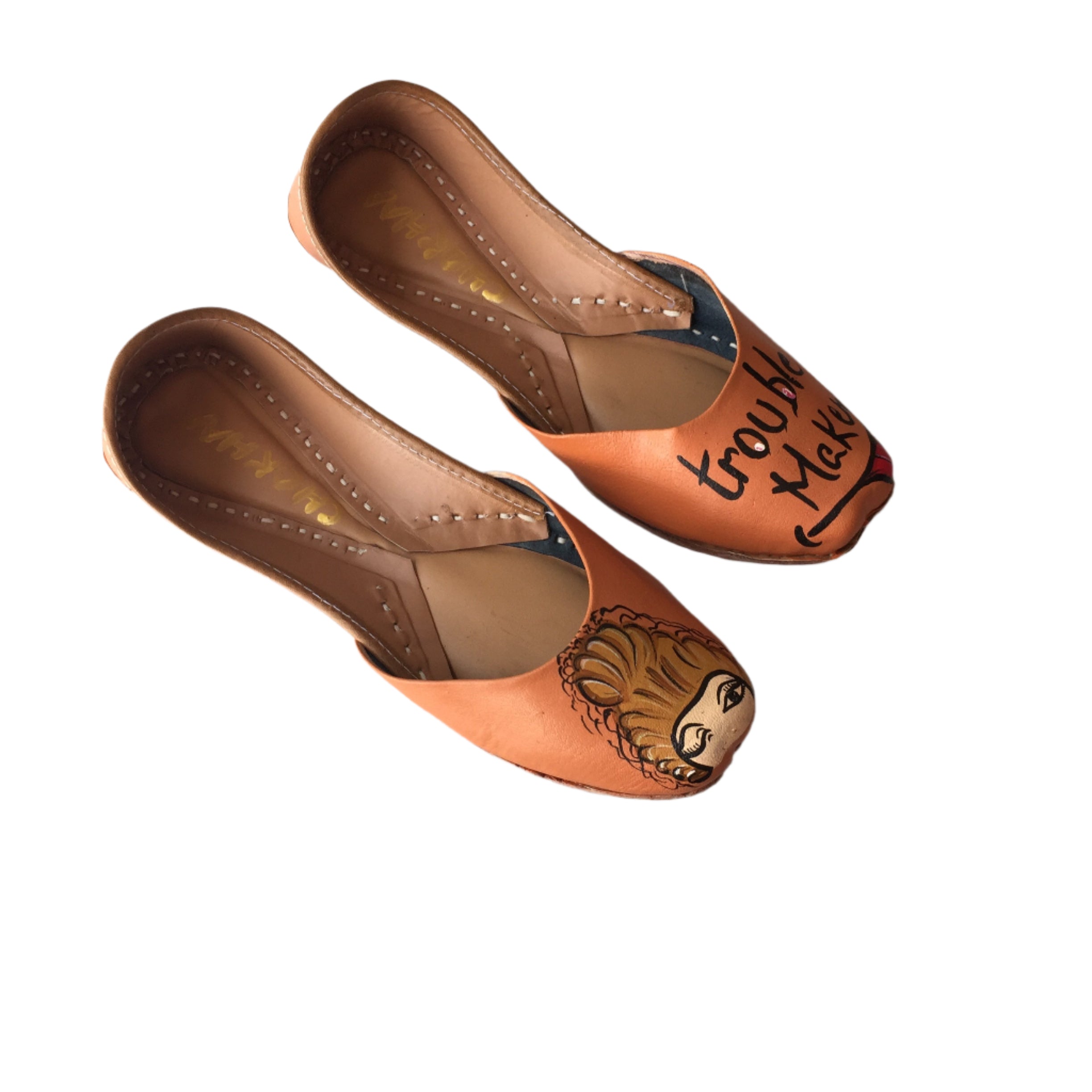 Trouble Maker Juttis Tan
